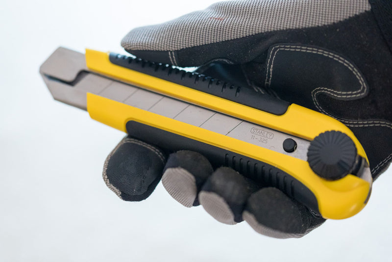 Stanley (0-10-425) Faca de encaixe DynaGrip 25mm com bloqueio de roda