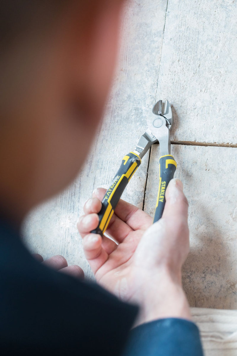 Stanley (0-89-860) FATMAX 6 in. (160mm) Angled Diagonal Cutting Pliers