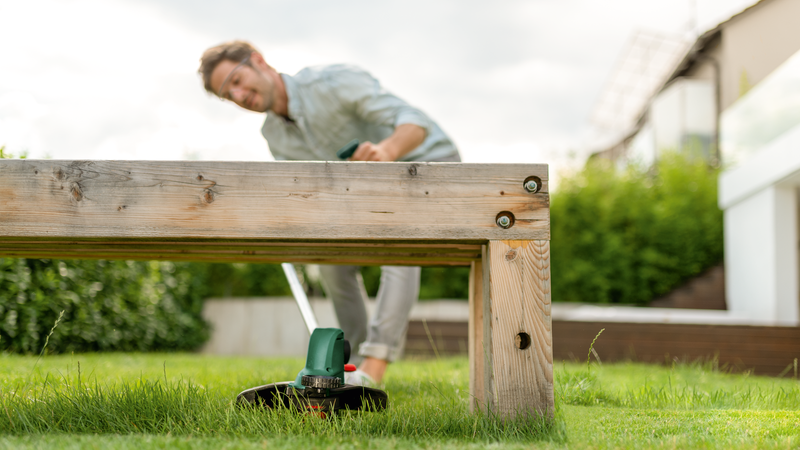 Aparador de relva sem fio Bosch Garden (UniversalGrassCut 18V-26)