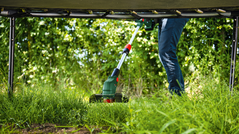 Bosch UniversalGrassCut 18V-26-500