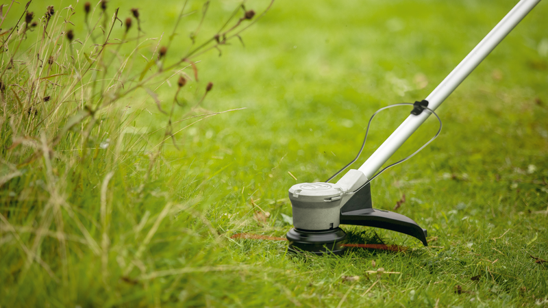 Bosch Garden Cordless Grass Trimmer (AdvancedGrassCut 36V-33)