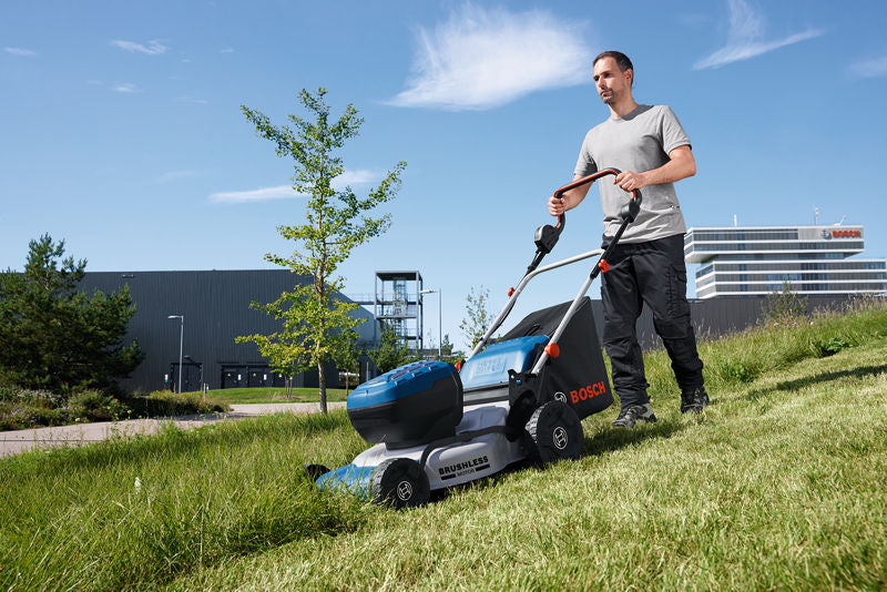 Bosch GRA 18V2-46 Lawn Mower - BITURBO Brushless 18V (Twin Battery)