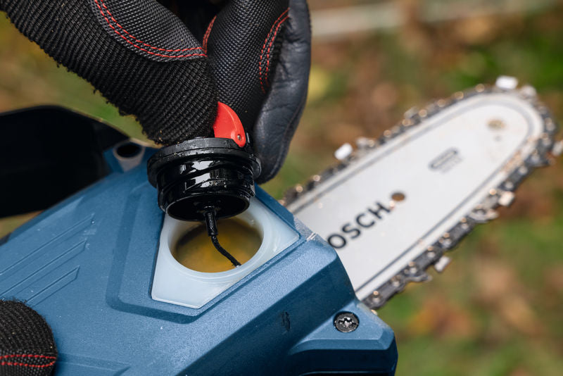 Bosch Garden cordless pruning saw (GKE 18V-15)