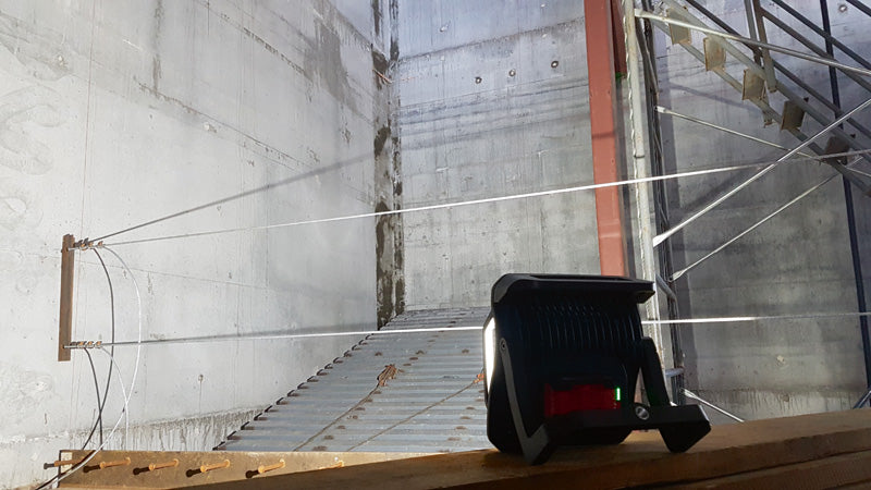 Bosch GLI 4000 C BB Cordless Light