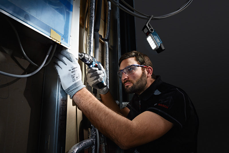 Luz de trabalho profissional sem fio Bosch GLI 12V-330