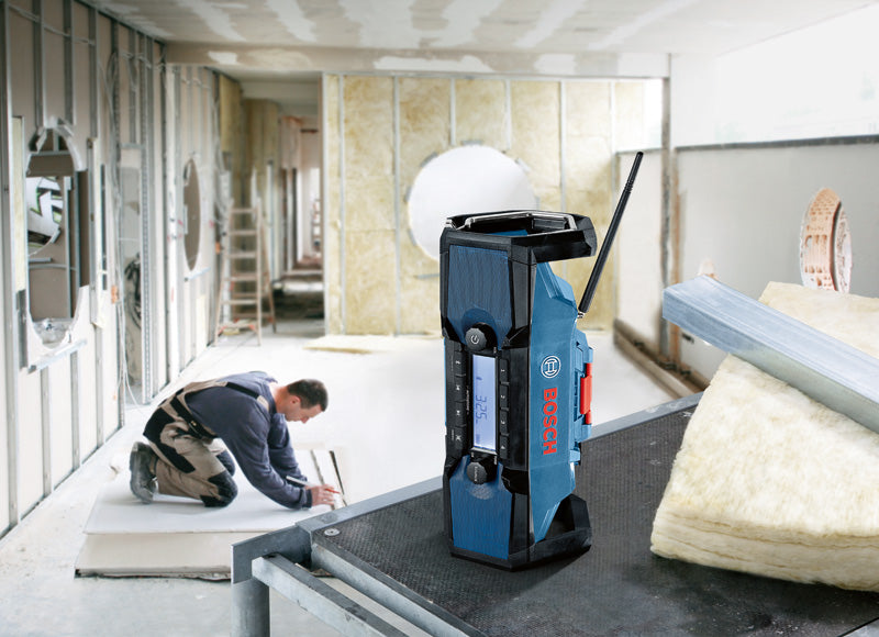 Bosch GPB 18V-2 C Jobsite Radio - Bluetooth