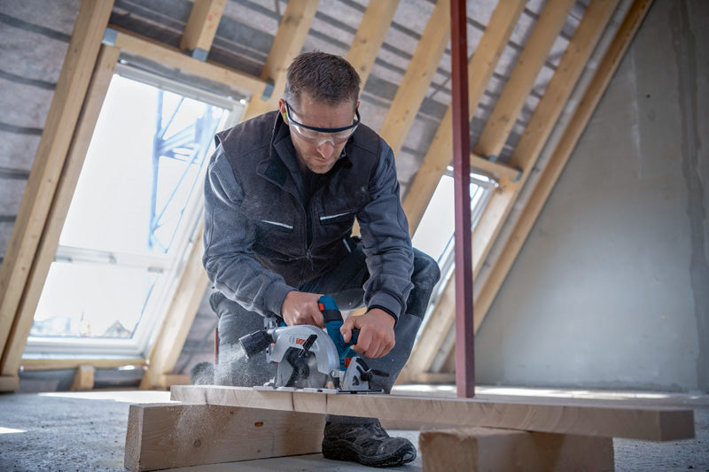 Bosch Cordless Circular Saw GKS 18V-57-2 L