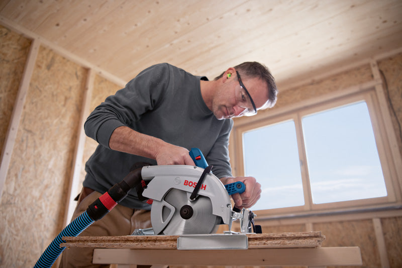 Bosch Cordless Circular Saw GKS 18V-68