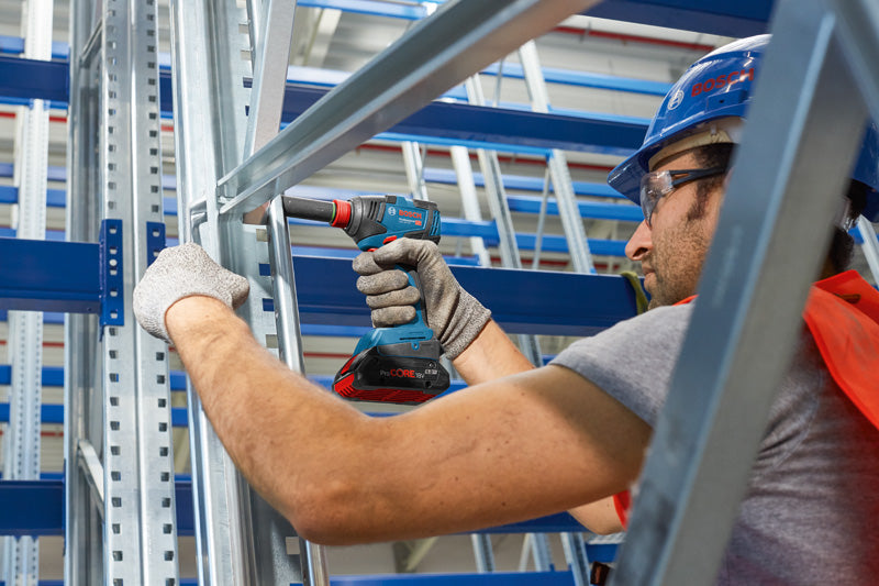 Bosch GDX 18V-200 Impact Wrench (solo, carton)