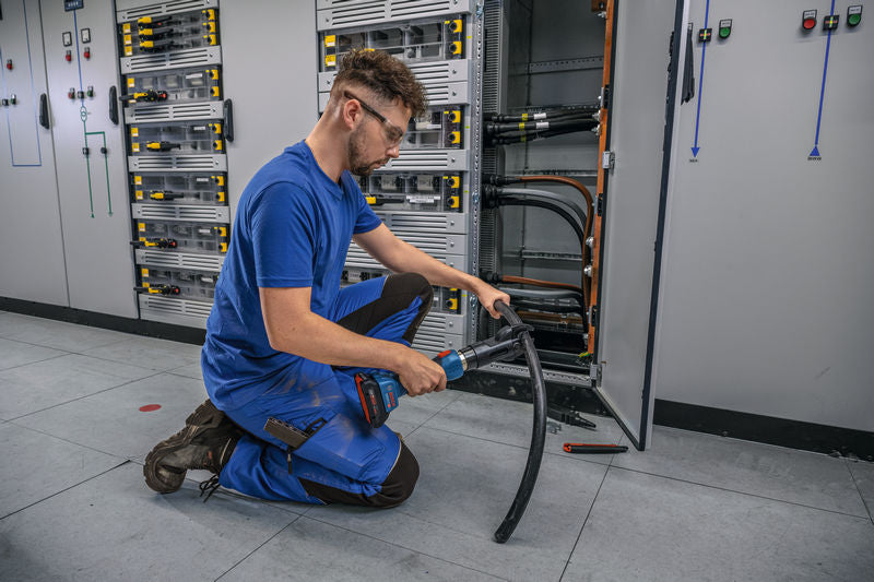 Bosch El. Hydr. Cable Cutter GKH 18V-50