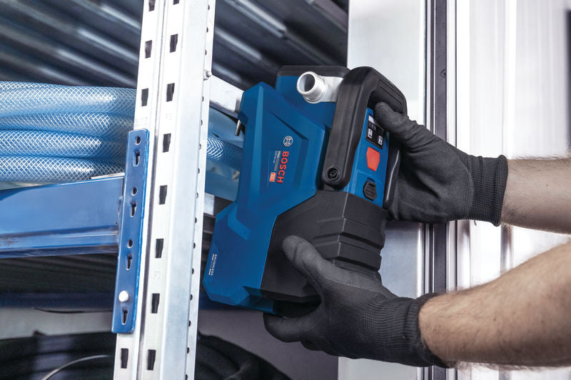 Bosch (GTP18V-28 Professional) Wireless Transfer Pump