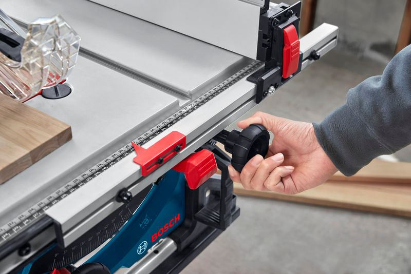 Bosch table saw (GTS 70-216 Professional)