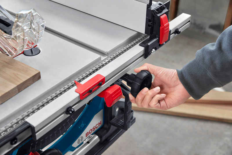 Bosch table saw (GTS 18V-70 Professional)