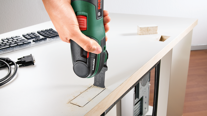 Bosch UniversalMulti 12 LI (Baretool)