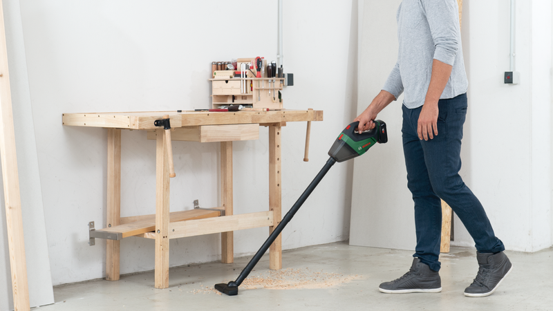 Bosch UniversalVac 18