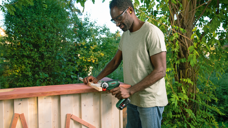 Bosch UniversalCut 18V-65 (Baretool)