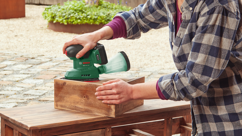 Bosch EasySander 18V-8 (Baretool)