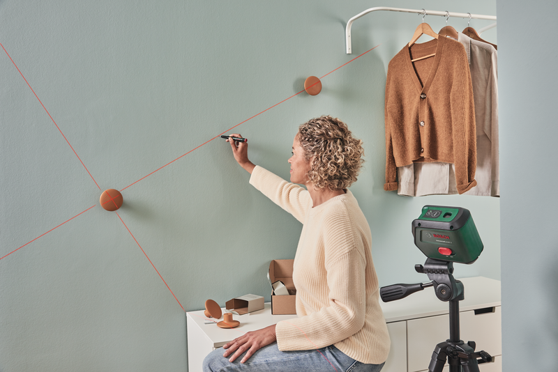 Tripé ajustável Bosch TT 120 (45-120 cm) para ferramentas de nivelamento