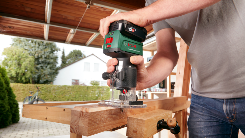 Bosch AdvancedTrimRouter 18V-8 (Baretool)