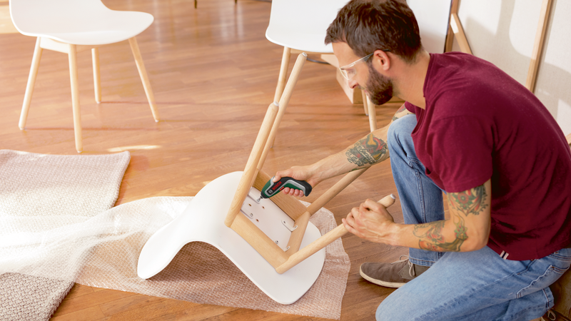 Chave de fendas Bosch IXO 7 - 3,6 V com acessórios