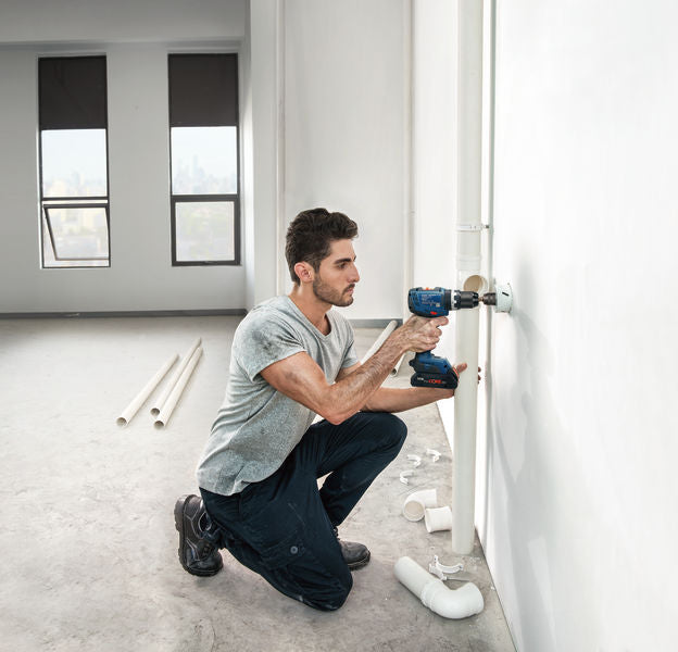 Kit combinado Bosch (GSB 18V-65 + GWS 18V-8 + 2x GBA 4.0 Ah + GAL 18V-40 + SACO RAF Professional)