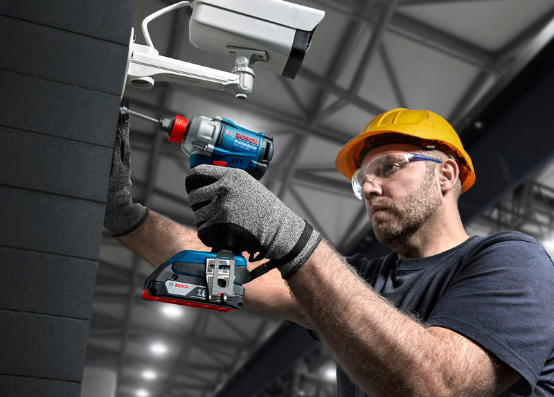 Bosch combination kit (18V 4-tool kit: GSR 18V-65 + GDX 18V-285 + GBH 18V-26 + GWS 18V-11 Professional)