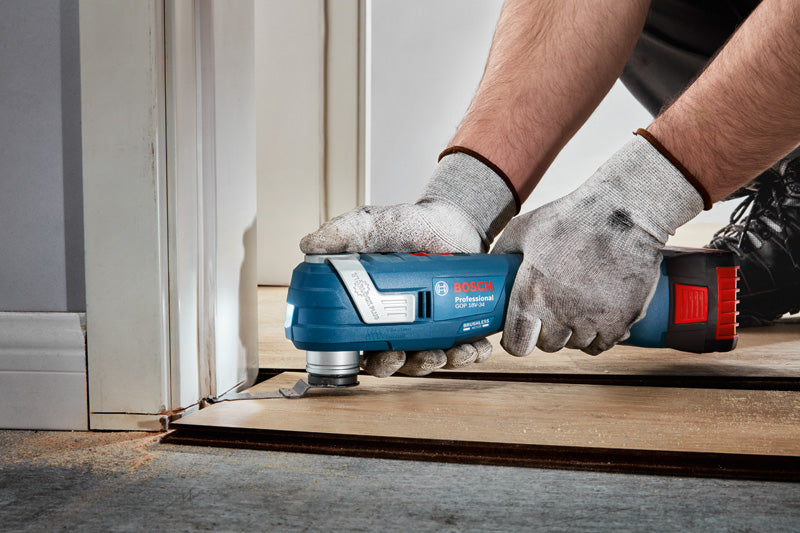 Kit combinado Bosch (Kit de 5 ferramentas de 18 V: GSR 18V-65 + GDX 18V-285 + GKS 18V-57-2 + GOP 18V-34 + GST 18V-125 S + 2x 5.0Ah + GAL 12V-18V-80 Professional)