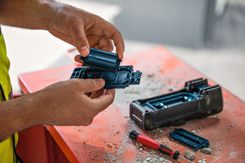 Bosch BA 3,7 V 1,0 Ah para GLM 50-27 C/CG