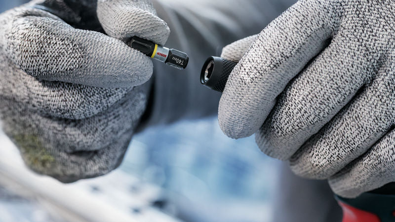 Portabrocas de impacto Bosch UniBitholder + portabrocas QC + imán