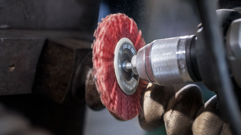 Escova tipo copo Bosch com haste de 6 mm, 50 mm, nylon 1,1 mm