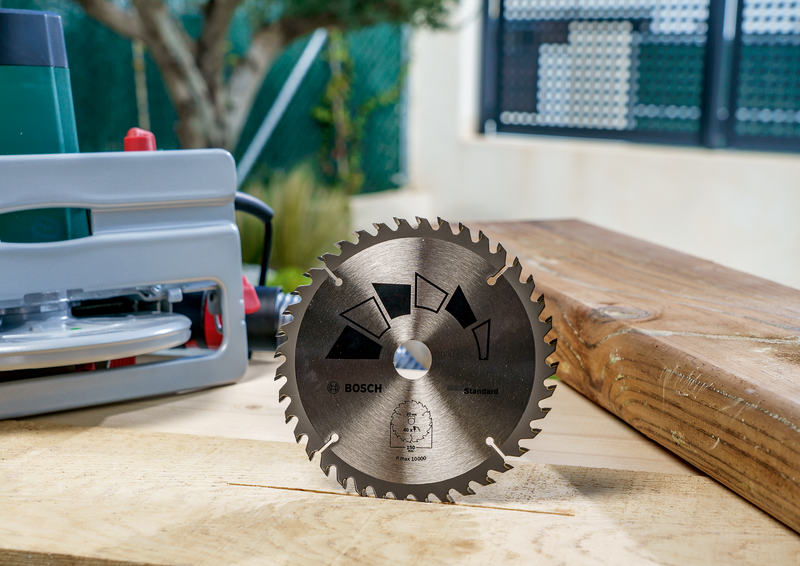 Bosch Circular Saw Blade STANDARDD= 205 mm; hole= 24/20 mm; of= 40