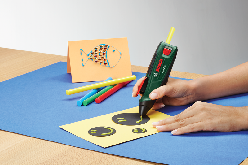 Adesivo termoplástico Bosch colorido