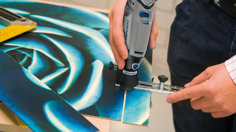Multifixações para cortar Dremel (Guia de linhas retas e de círculos DREMEL® (678) )