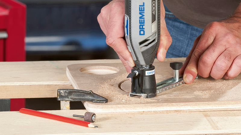 Bosch Dremel Line & Circle Cutter (678)