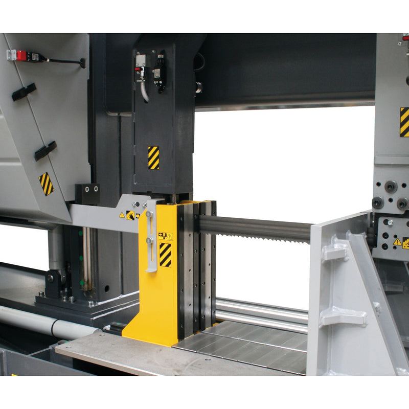 Sierra de cinta horizontal semiautomática de dos columnas para metal Metallkraft (HMBS 700 x 750 HA X)