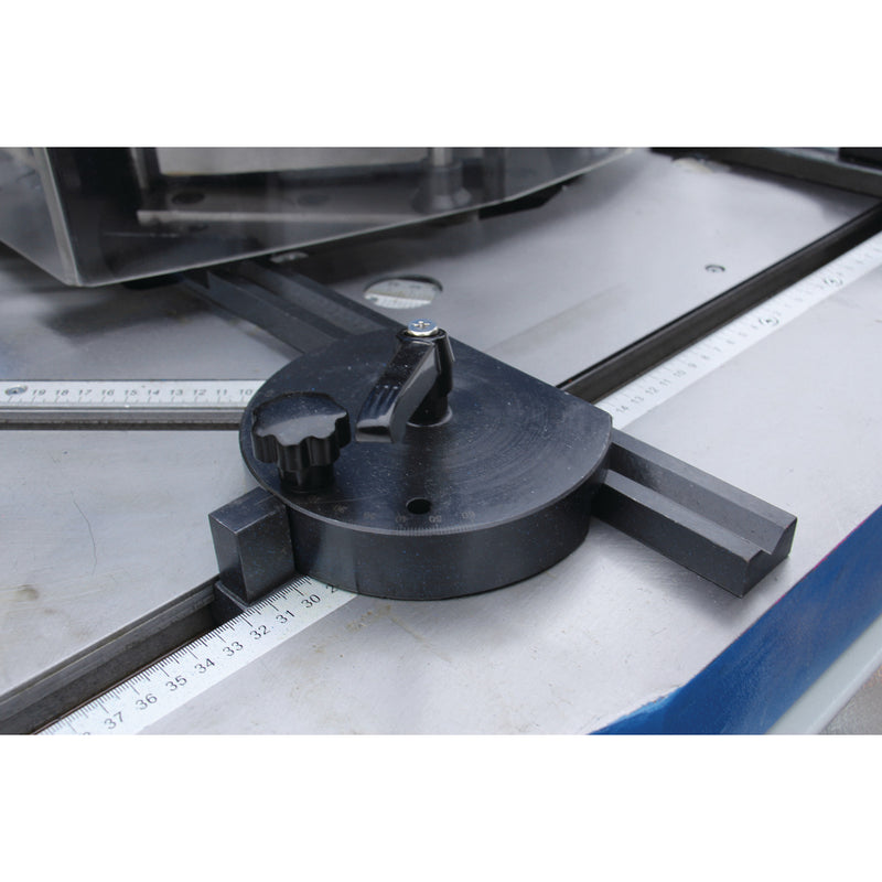 Máquina de entalhe com estação de puncionamento Metallkraft (AKM 200-6 VP)