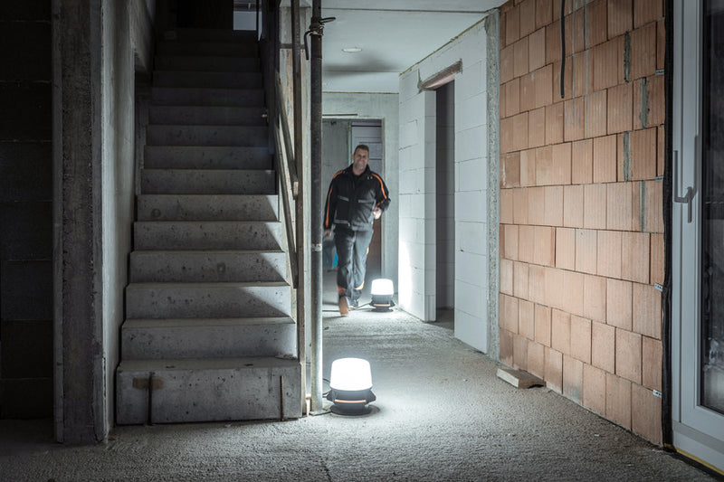 Brennenstuhl (ORUM 4000 M) Luminária LED Móvel 360° - IP54, 4090lm, 50W