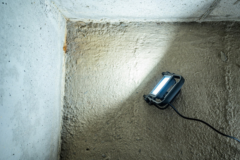 Luz de trabalho LED Brennenstuhl JARO 3060 M, 2300lm, 20W, IP65 (2m)