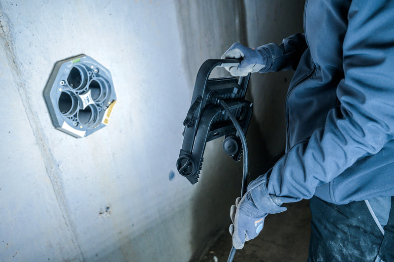 Luz de trabalho LED Brennenstuhl JARO 4060 M, 3450lm, 30W, IP65 (3m)