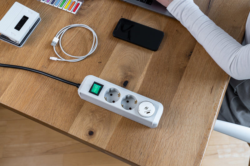 Brennenstuhl USB C Socket Adapter 2.4A white