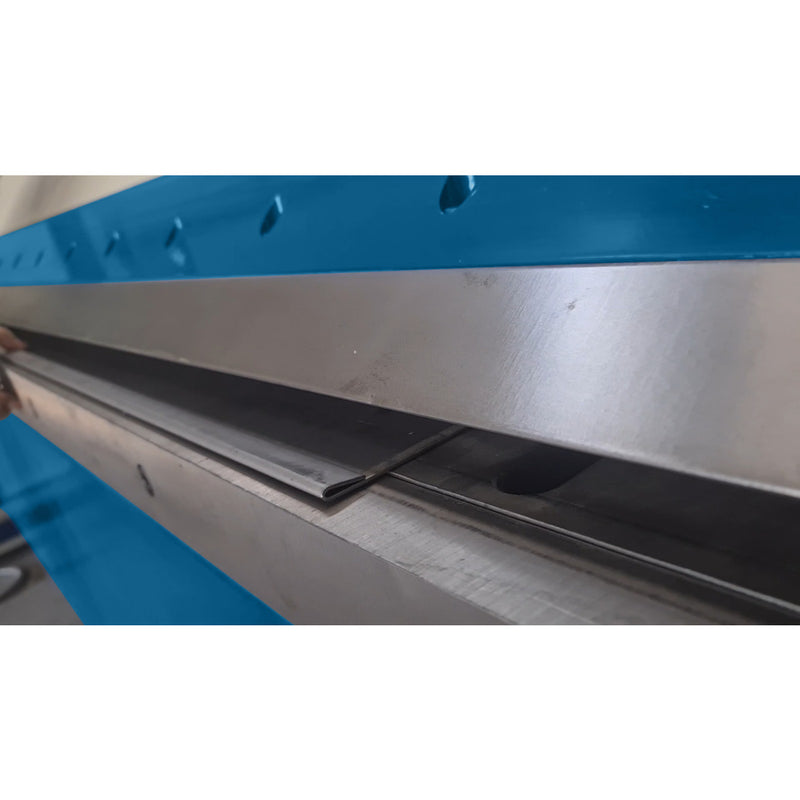 Dobladora oscilante motorizada Metallkraft