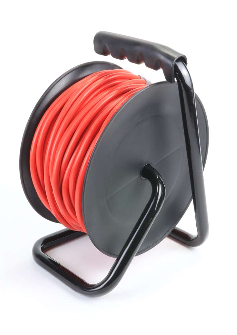 Extensión eléctrica, carrete de plástico, 25 m, 3G x 1,5 mm² - MADER®