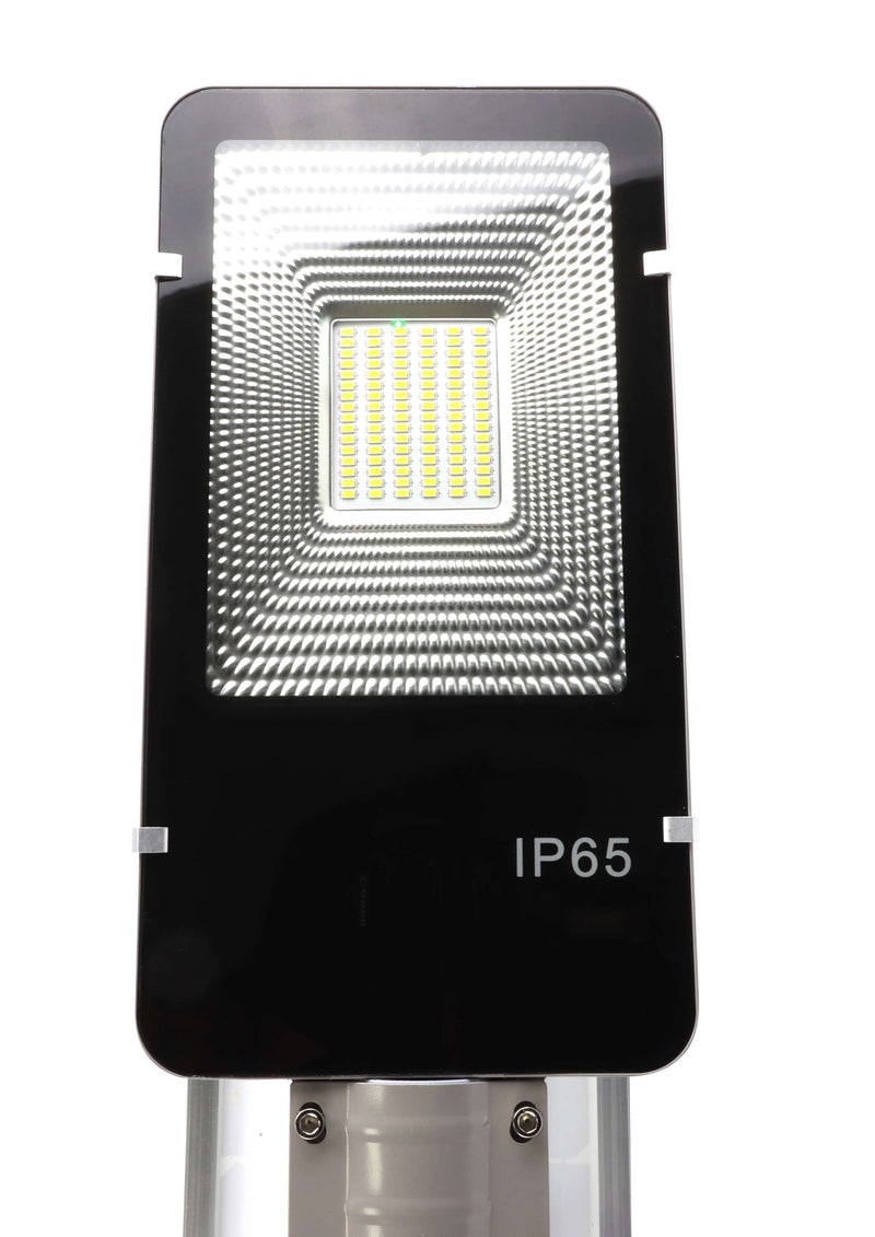 Luminária LED 780Lm, com Painel Solar