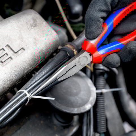 Alicate de corte lateral Knipex (26 12 200) com ponta fina (alicate de bico de cegonha)