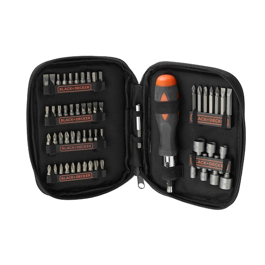 Juego de destornillador de trinquete, puntas y destornillador de tuerca Black&Decker (A7104-XJ) (56 piezas)