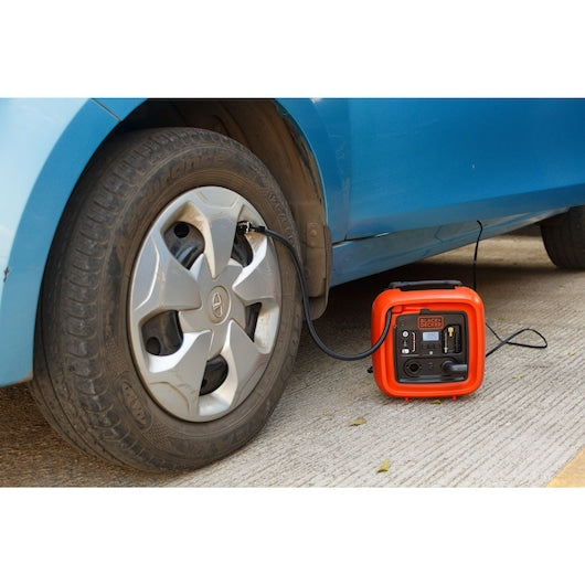 Black&Decker (ASI400-XJ) 12V Inflator