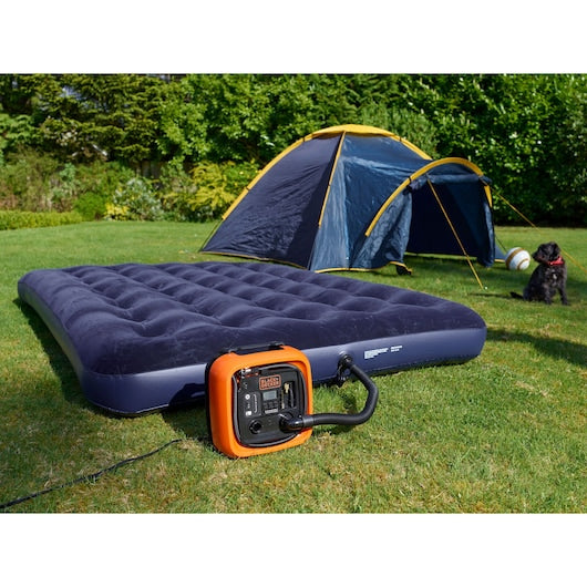 Black&Decker (ASI400-XJ) 12V Inflator
