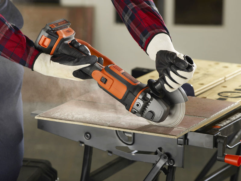 Rebarbadora elétrica Black&amp;Decker (BCG720N-XJ) 18V