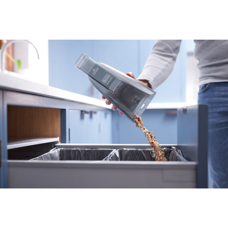 Aspiradora de mano Black&amp;Decker (BCHV001C1-QW) con 1 batería externa de litio de 18 V y 1,5 Ah.