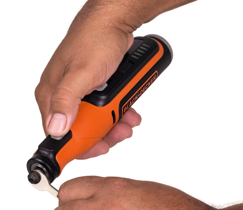 Ferramenta multifuncional rotativa Black&amp;Decker (BCRT8IK-XJ) de 7,2 V com bateria integrada de 1,5 Ah. Inclui 53 acessórios, cabo USB e mala de transporte.